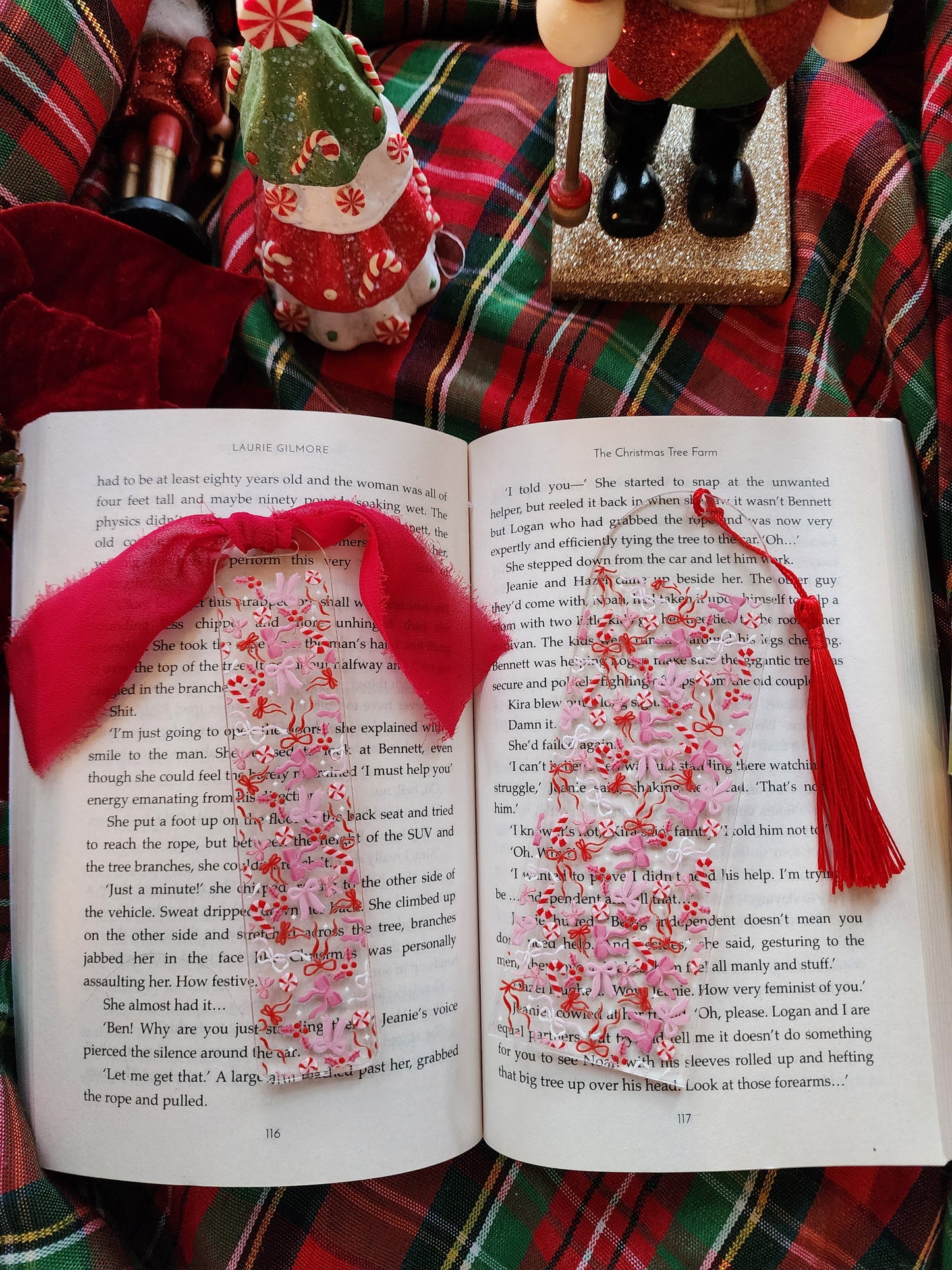 Candy Cane Acrylic Bookmark| Holiday|Christmas|Bookish| Bookmark| Cute Bookmark| Book Lover Bookmark| Gifts for Book Lover| Books|Book Accessories|Bookish|