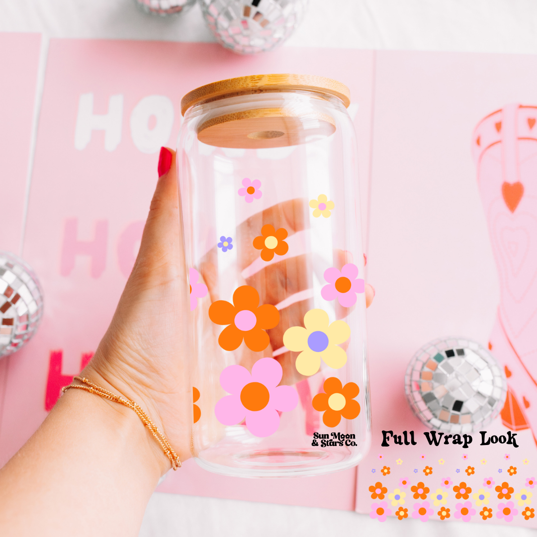 Groovy Daisy Wrap 16oz Clear Glass Can