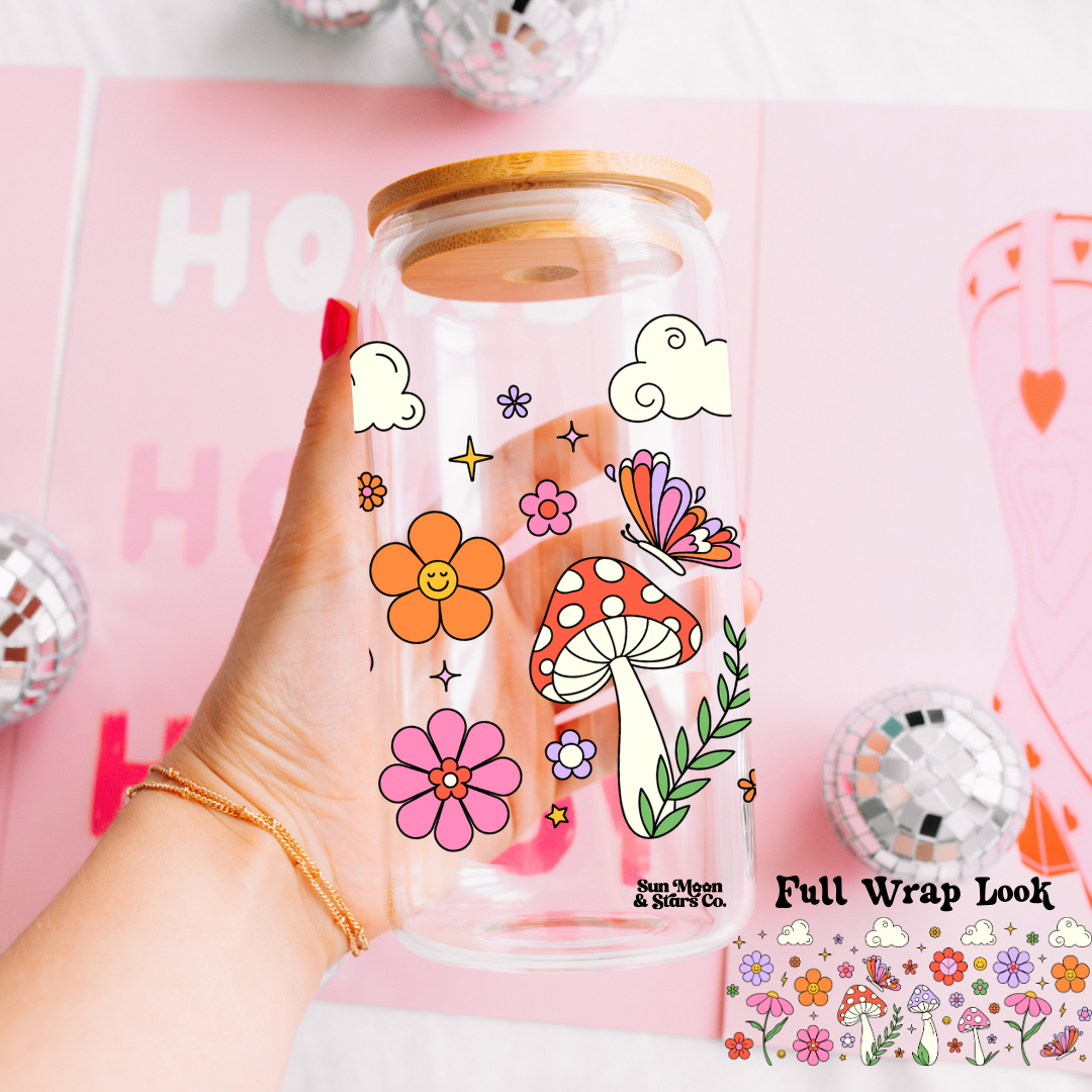 Retro Boho Daisy Mushroom Field 16oz Clear Glass Can