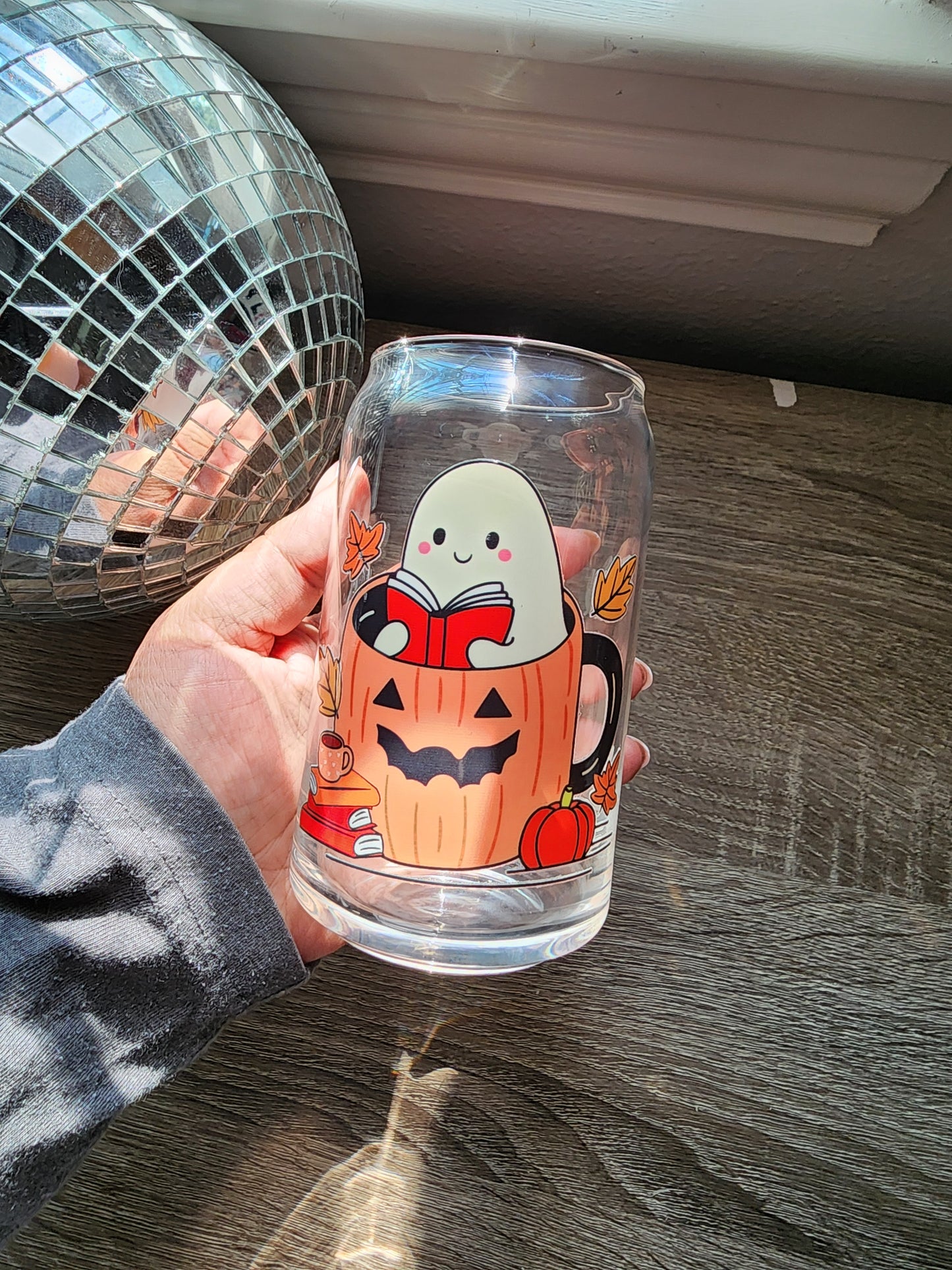 Reading Ghostie Jack-o-lantern 16oz glass can| Autumn| Fall Bookish| Pumpkins Books| Cute Glass Can|Glass Tumbler w/Straw & Lid|