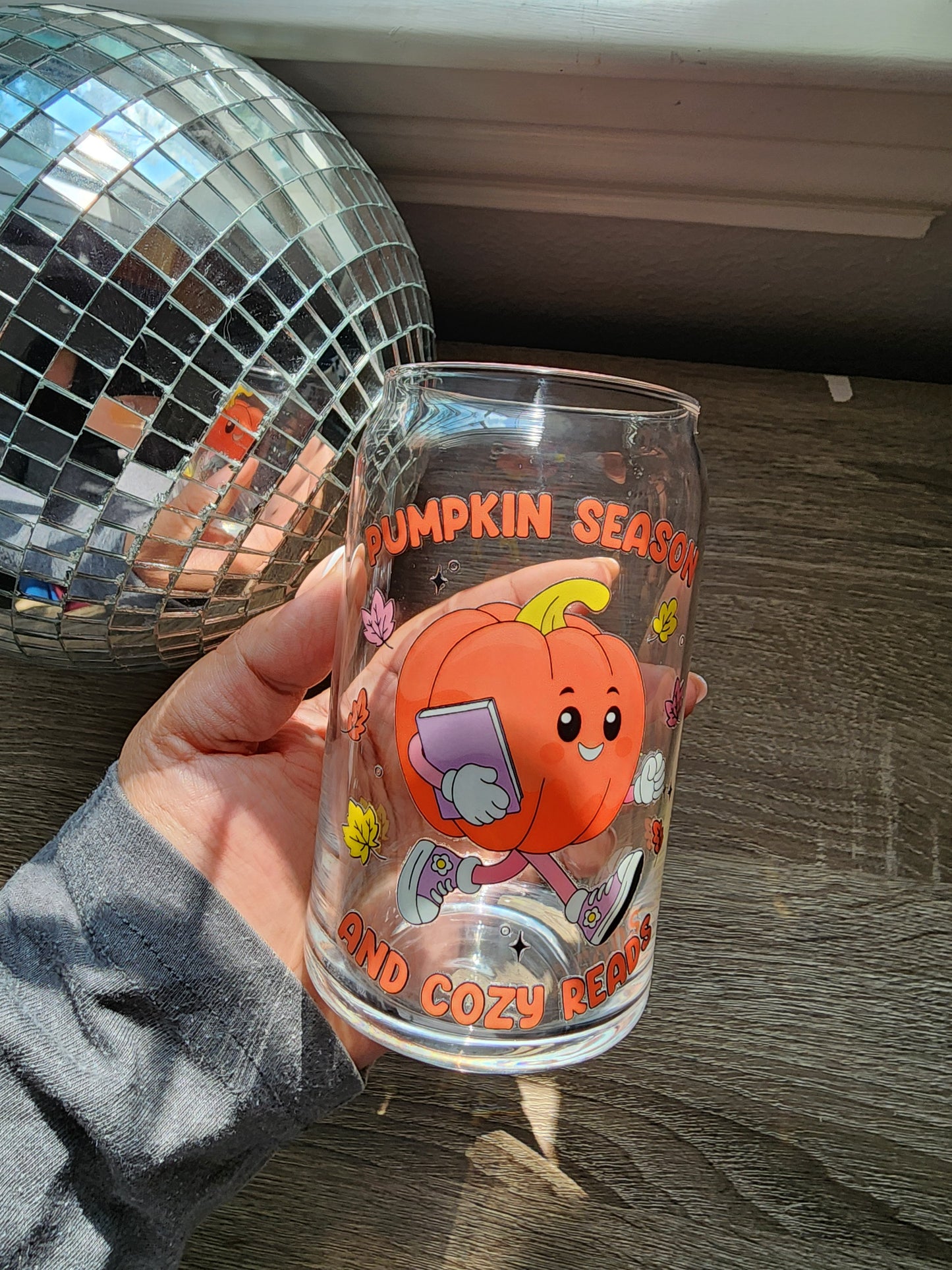 Pumpkin Season and Cozy Reads 16oz glass can| Autumn| Fall Bookish| Pumpkins Books| Cute Glass Can|Glass Tumbler w/Straw & Lid|