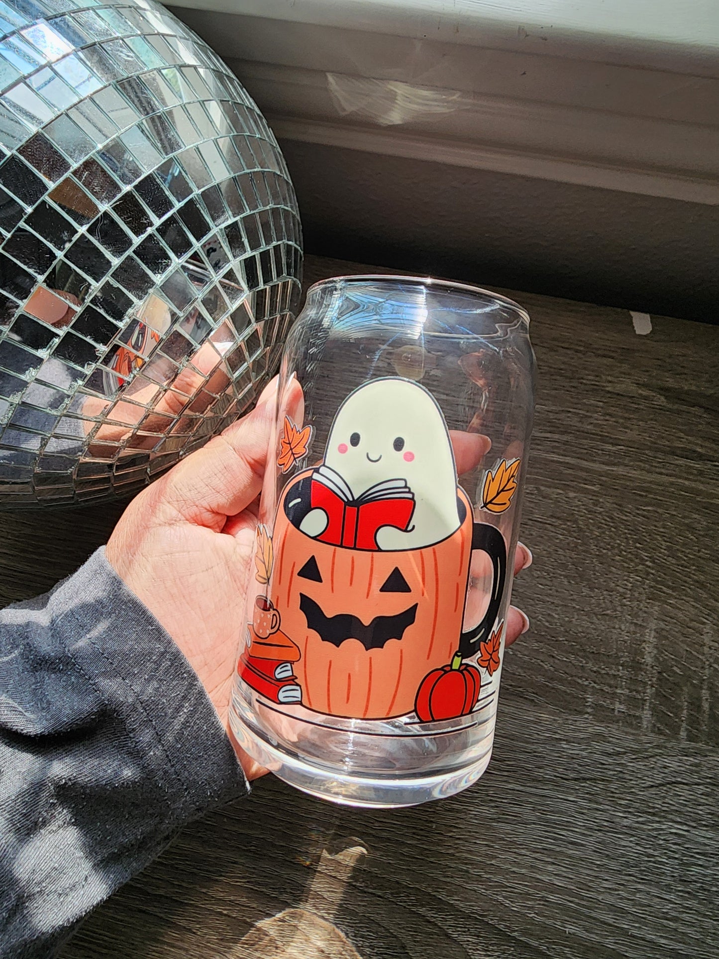 Reading Ghostie Jack-o-lantern 16oz glass can| Autumn| Fall Bookish| Pumpkins Books| Cute Glass Can|Glass Tumbler w/Straw & Lid|