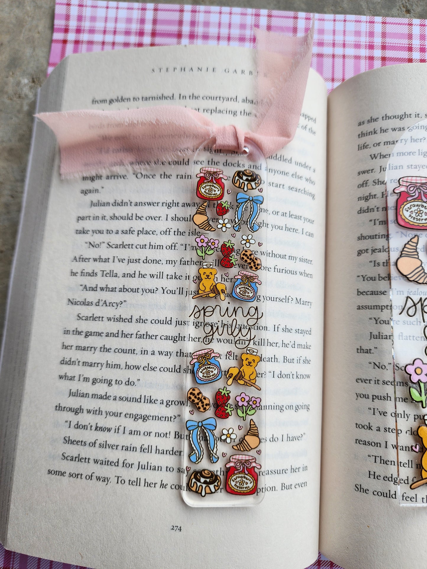 Spring Girly Bookmarks| Spring Honey Bear|Acrylic Bookmark| Bookish| Bookmark| Cute Bookmark| Book Lover Bookmark| Gifts for Book Lover| Books|Book Accessories|Bookish|