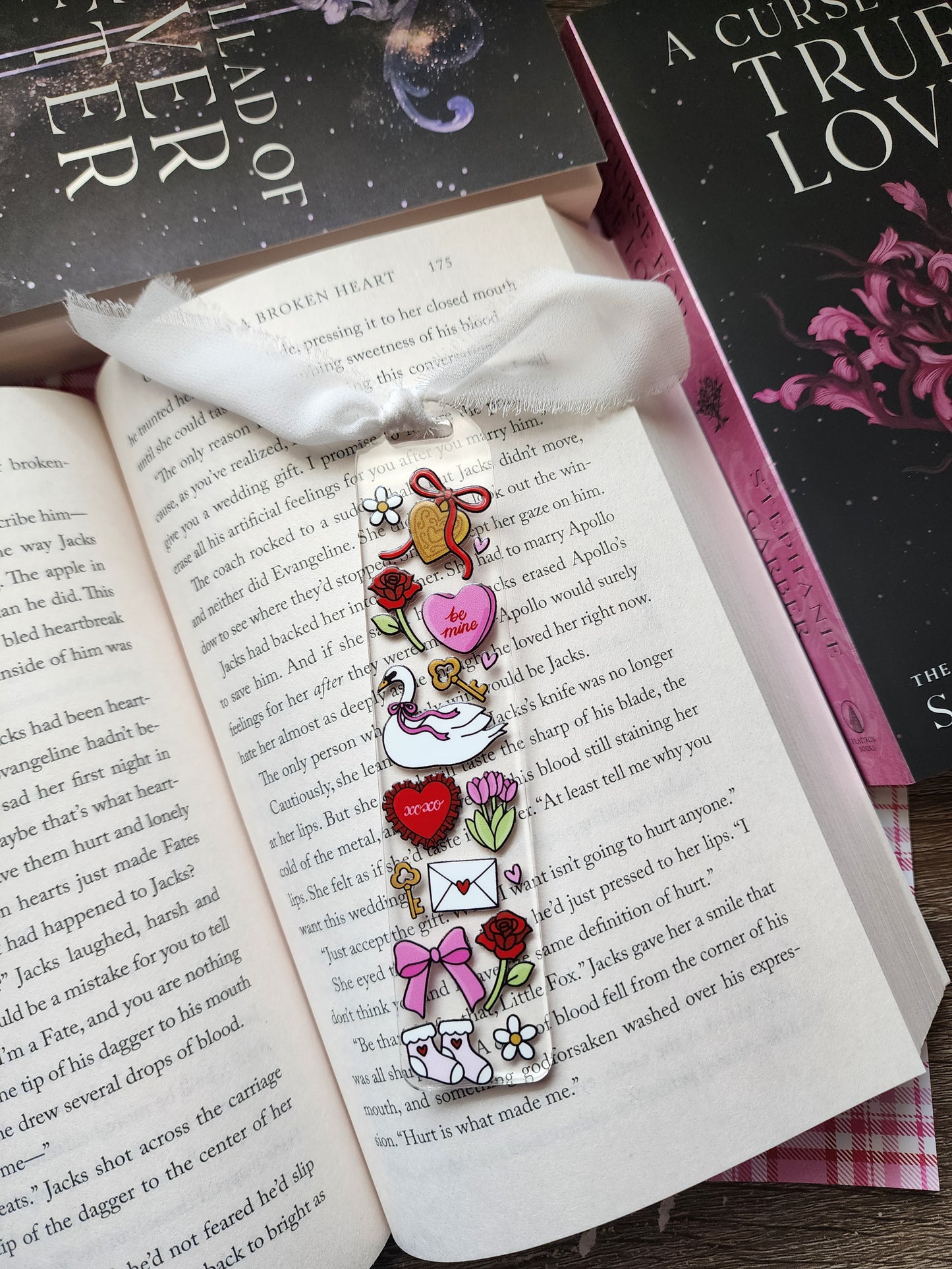 Be Mine Swan Acrylic Bookmark|Bookish| Bookmark| Cute Bookmark| Book Lover Bookmark| Gifts for Book Lover| Books|Book Accessories|Bookish|
