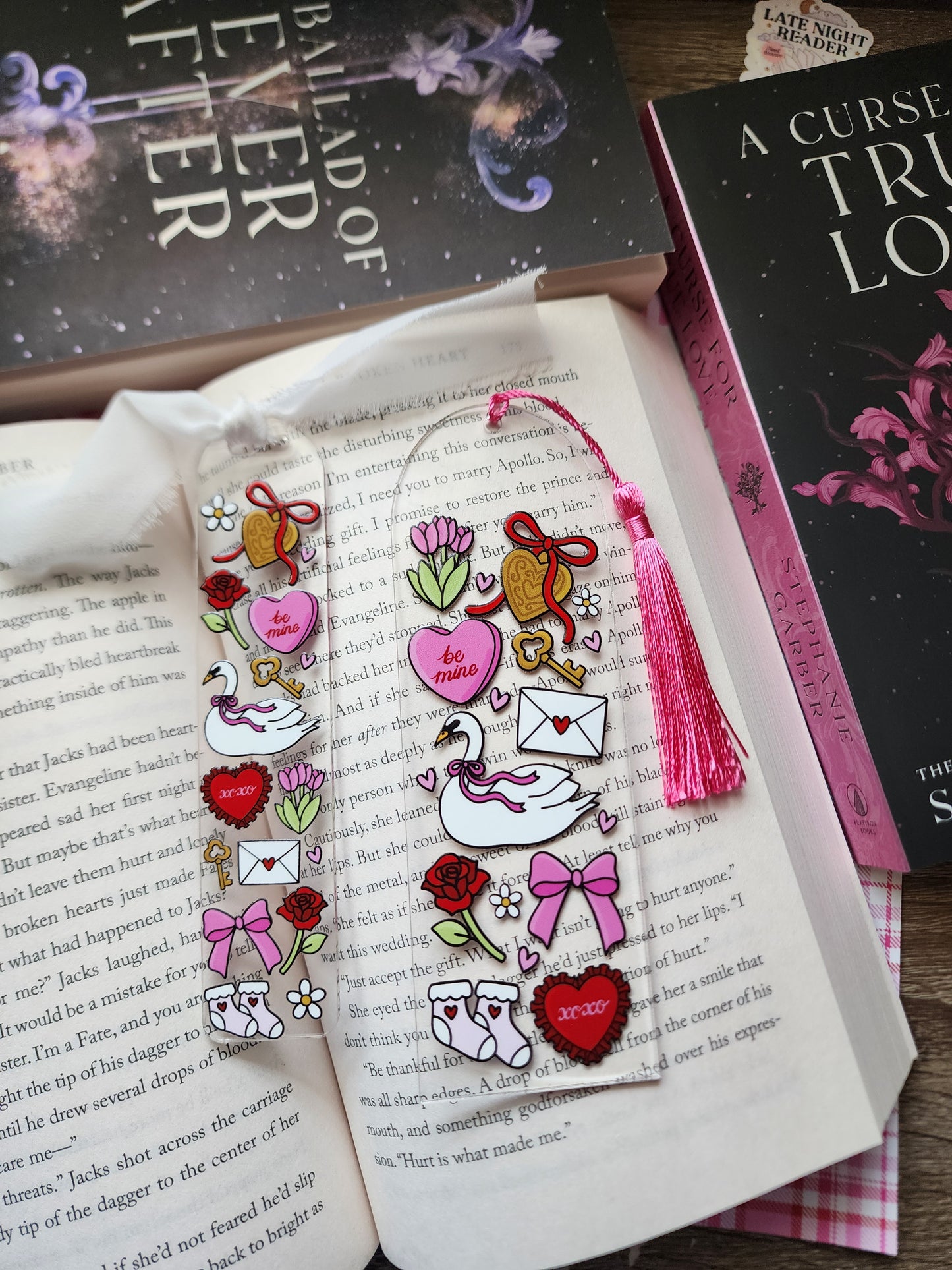 Be Mine Swan Acrylic Bookmark|Bookish| Bookmark| Cute Bookmark| Book Lover Bookmark| Gifts for Book Lover| Books|Book Accessories|Bookish|