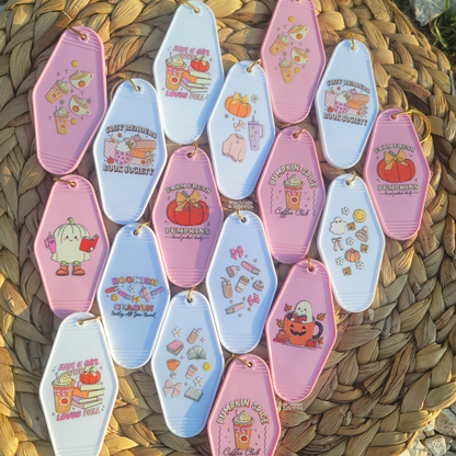 Cute Fall Motel Keychains|Retro Motel Keychains|Pink Accessories|FunGifts|StockingStuffersforTeenGirls/Boys|Women/Men|GiftsforHerGiftsforHim
