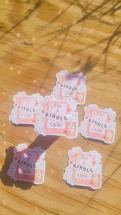 I'm a Kindle Girlie Vinyl Sticker| Bookish Sticker