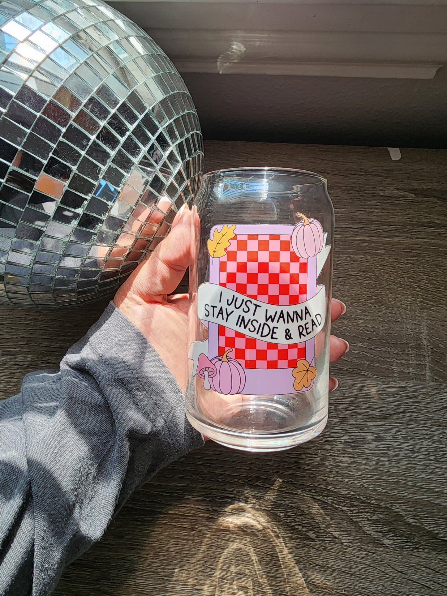 I Just Wanna Stay Inside and Read 16oz glass can| Autumn e-reader can| Bookish| Cute Glass Can|Glass Tumbler w/Straw & Lid|