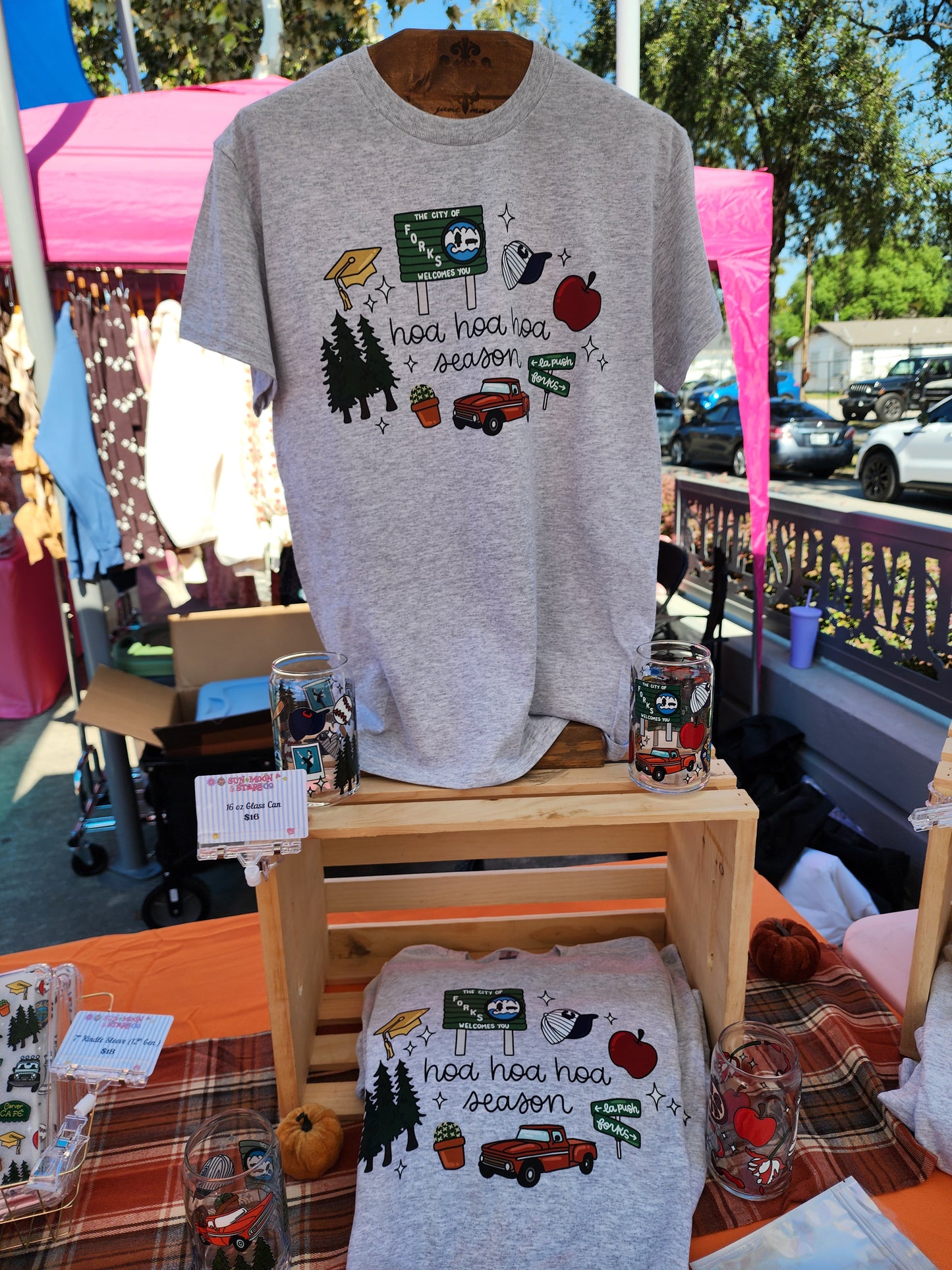 Hoa Hoa Hoa SeasonTee| Bookish T-shirt| Cute Book Lover| Bookish Gift|Book Lover