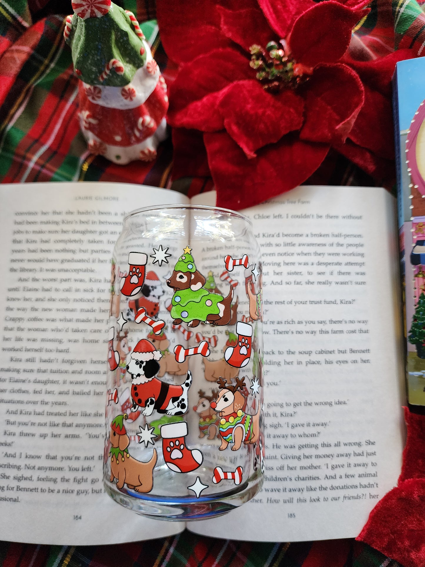 Christmas Dogs 16oz glass can| Winter| Christmas| Cute Glass Can|Glass Tumbler w/Straw & Lid|